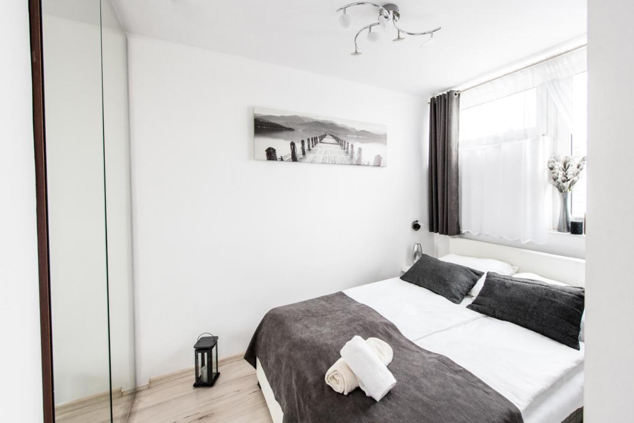 Alma Apartments Grzybowska Warszawa Eksteriør billede